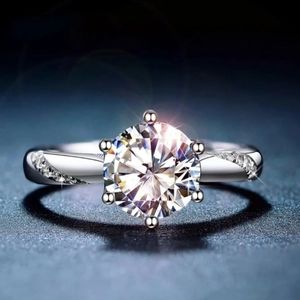 Gorgeous Moissanite Engagement Ring. S9